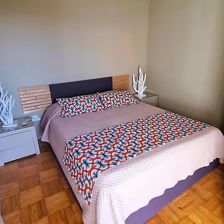 Lindo Vale House Apartmán *